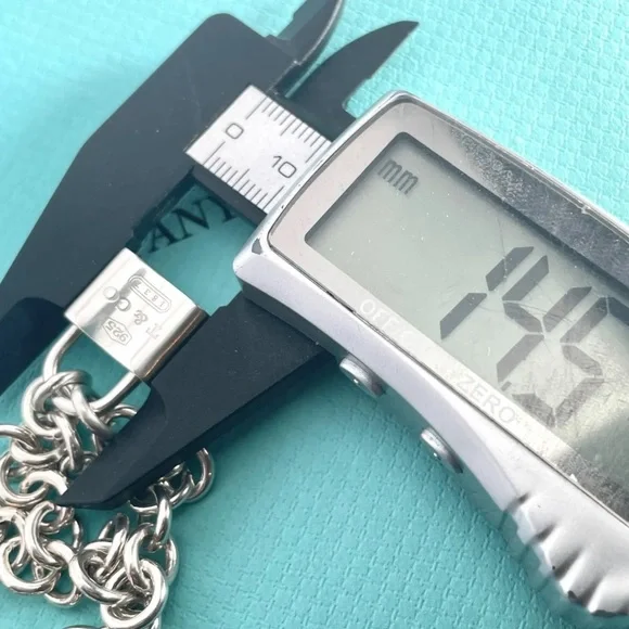 Tiffany Luxury 925 Sterling Silver Bracelet - Picture 2 of 12